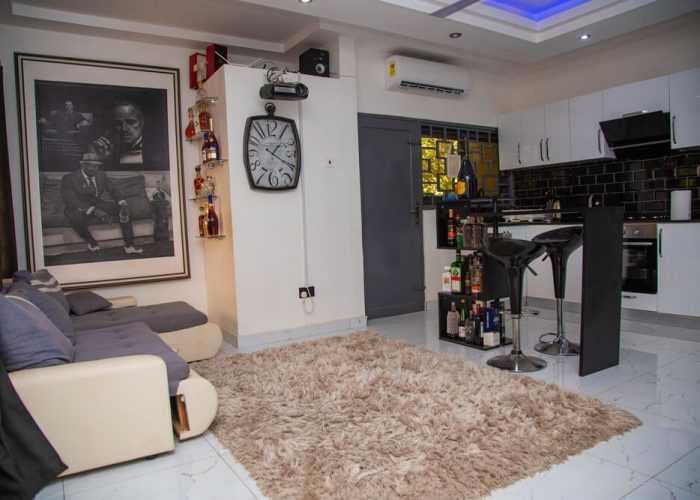 Genral’s Lounge-Room 1-3